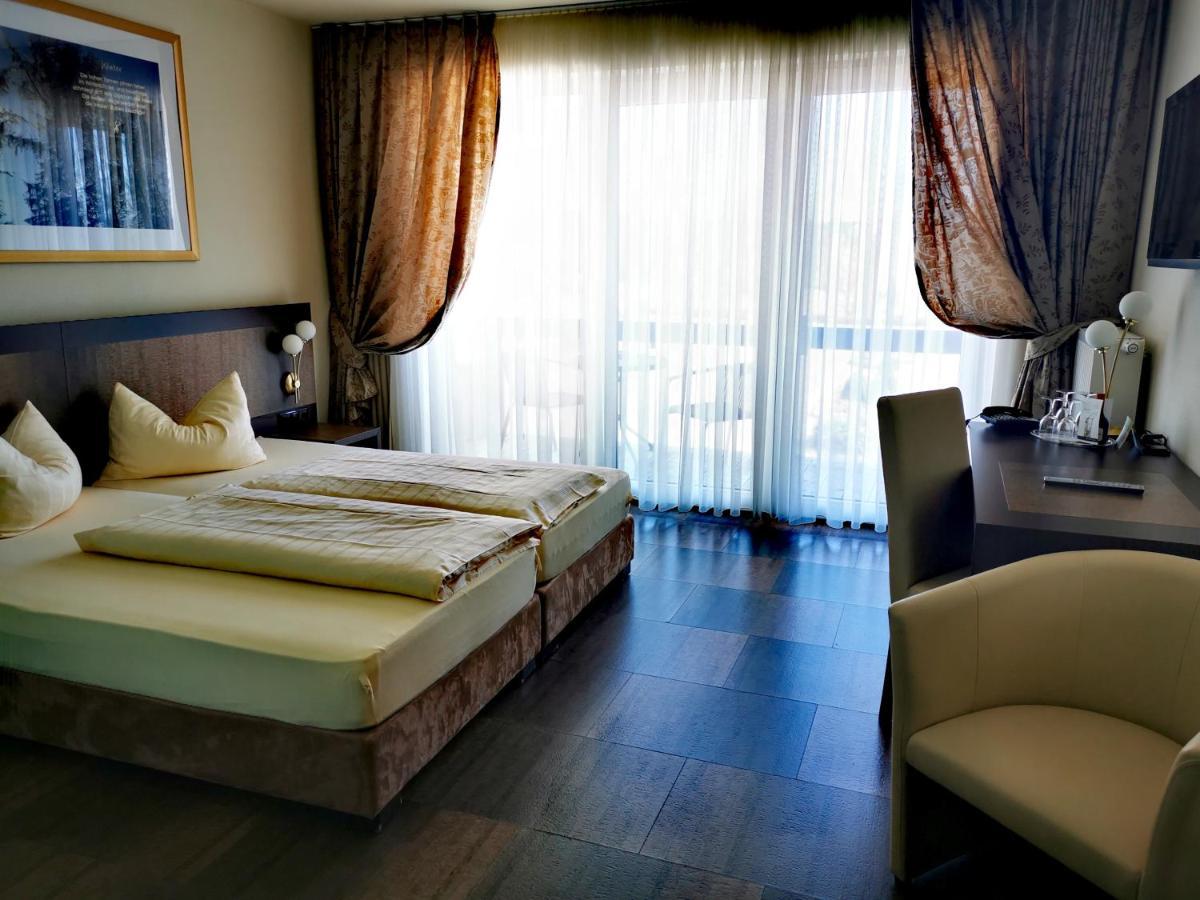 Hochwaelder Wohlfuehlhotel Losheim Extérieur photo