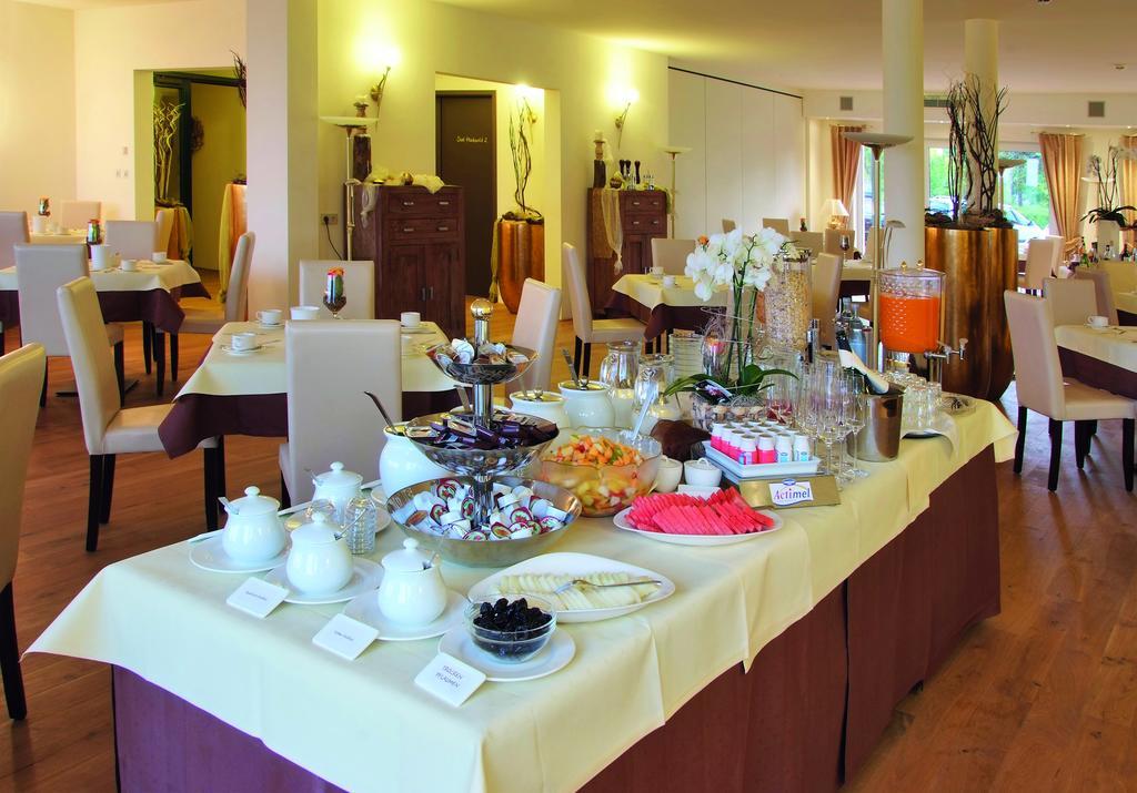 Hochwaelder Wohlfuehlhotel Losheim Extérieur photo
